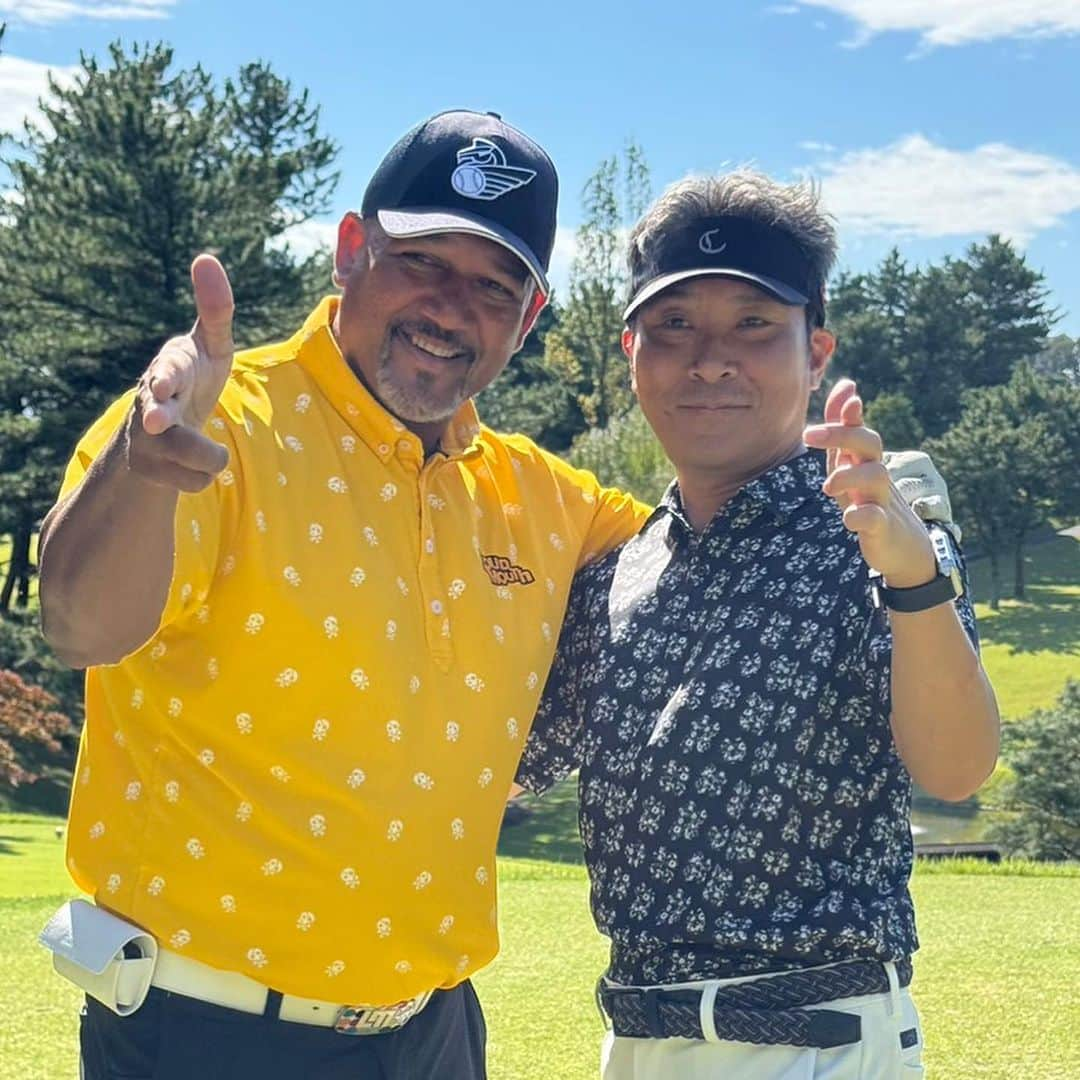 アレックス・ラミレスさんのインスタグラム写真 - (アレックス・ラミレスInstagram)「Golf competition with my Aitoz Family! We had such a wonderful time, BTW I won the dri-com 281 yards 😃⛳️ if any of you guys want to join next time send me a DM, #aitoz #golf #golfcompetition #ramichan #ramichanhof2023 #ramichanlegendinjapan #ilovegolf #golflive #goodfriends #vamos」11月1日 20時20分 - ramichan3