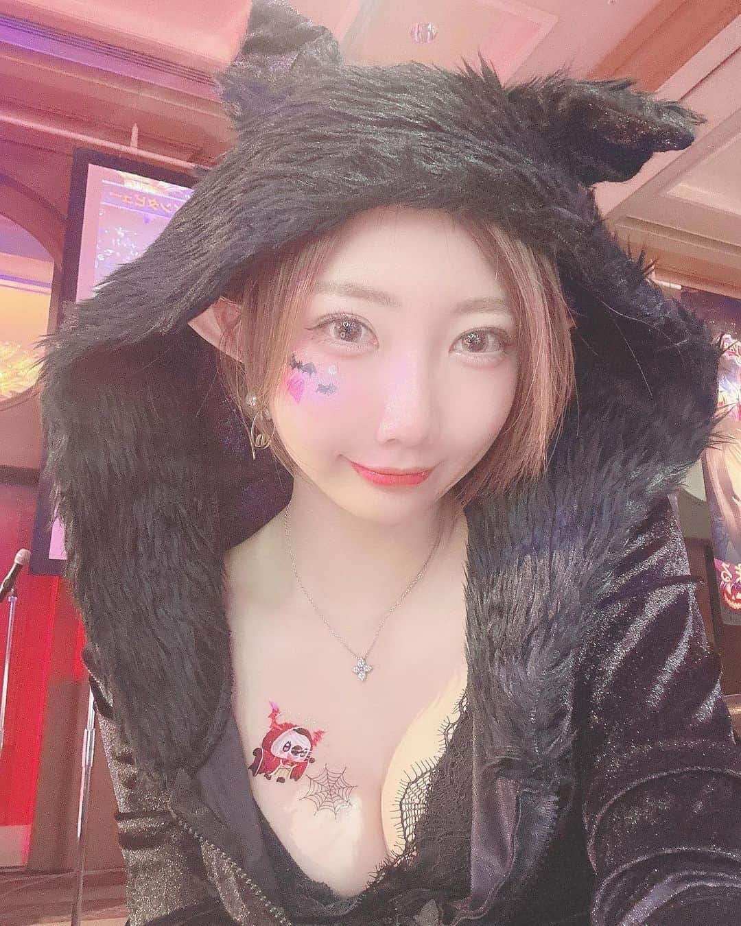 村本れいのインスタグラム：「#happyhalloween  #17live #リアルイベント」