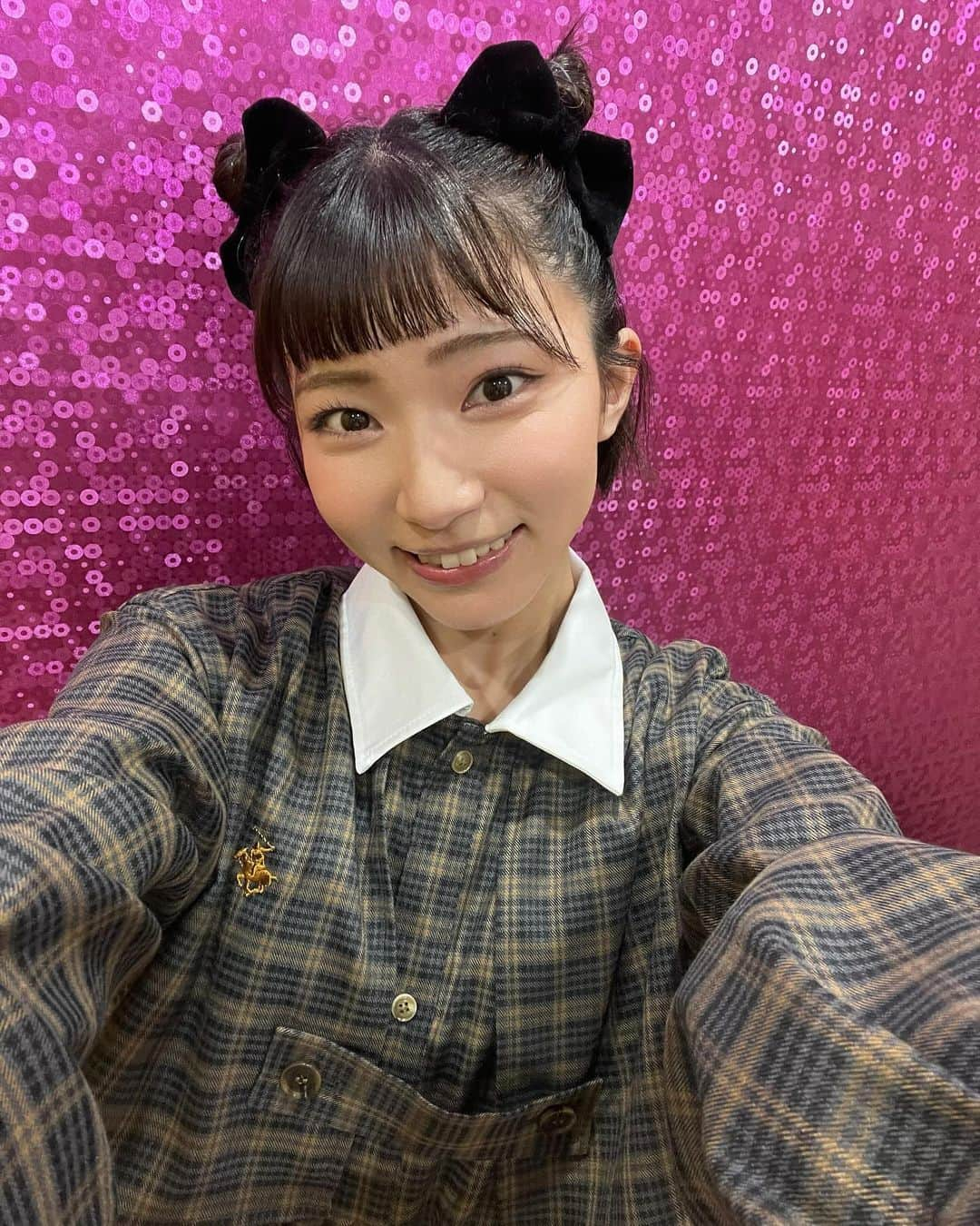 横道侑里さんのインスタグラム写真 - (横道侑里Instagram)「この日は全部おろしたてでした！ リボンもワンピースも靴も！！！  リボン、靴→f.i.n.t. ワンピース、ベルト→179/wg」11月1日 21時02分 - sideroad615