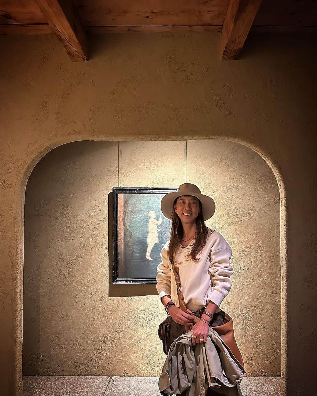 唐津裕美のインスタグラム：「Alex Somers exhibition最終日、Elberethにやっと行けた。ステキな空間でカナちゃんと深ーい話ができて良かった。 前回、食べ損なったたまごサンドも食べたし 夜はヒロミチくんの店で宮内さんともたくさん話ができたし。　  いろいろと考えることの多い京都の１日であった。  #trucknest」