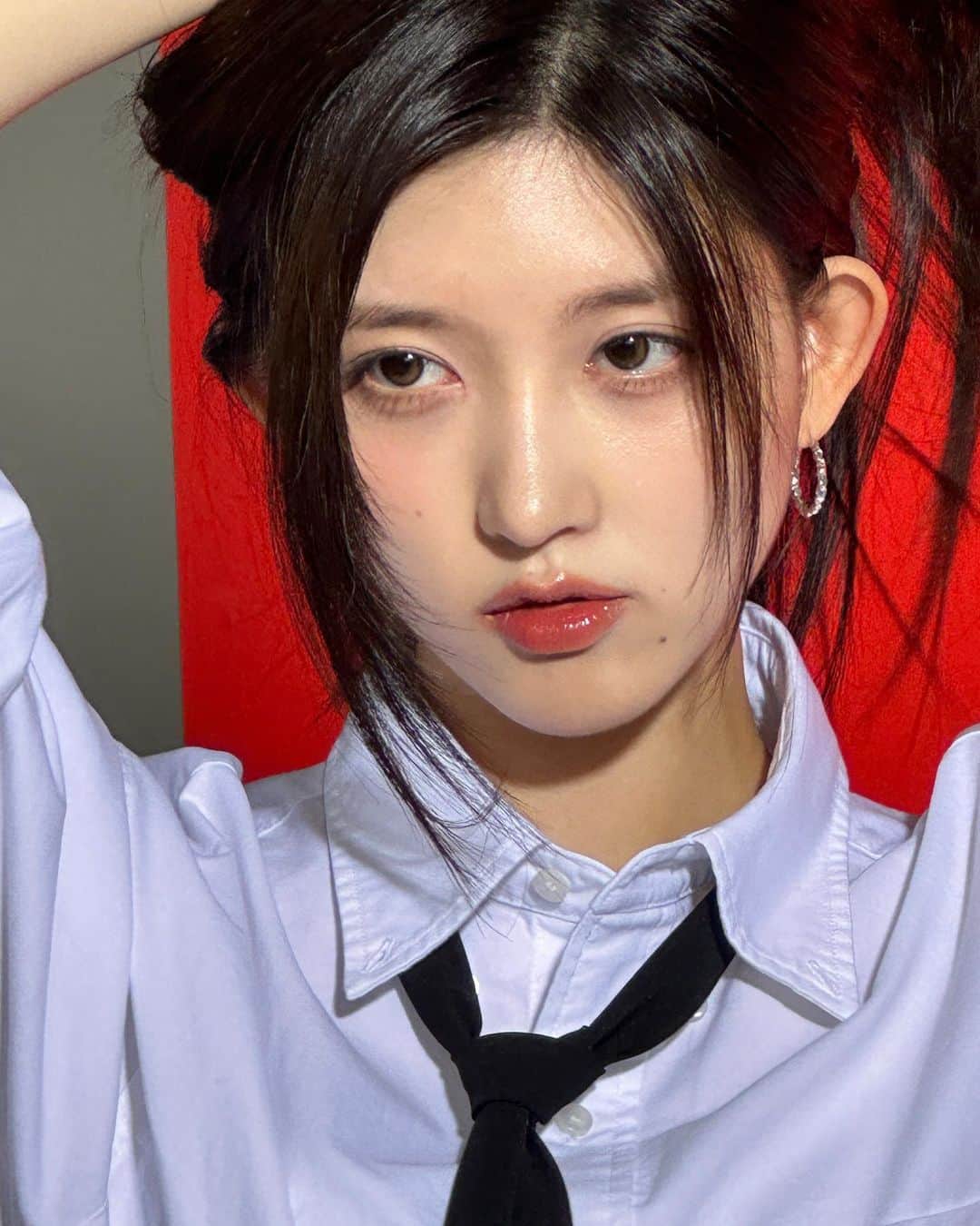 IVEのインスタグラム：「🥀🥀  #IVE #아이브 #アイヴ  #GAEUL #가을 #ガウル  #1stEP #IVEMINE  #Eitherway #OfftheRecord #Baddie」