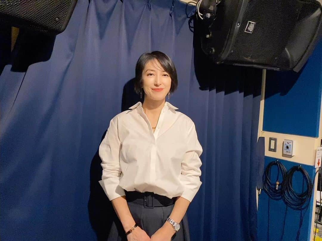 小坂明子のインスタグラム：「★木村早苗CD通販開始のお知らせ 皆様からの熱いご要望により若干数ではございますが この度通販でのCD販売を開始することとなりました。 これも皆様からの応援のおかげでございます。 心より御礼申し上げます。  ご本人からのメッセージを是非御覧ください！  CDは下記URLより購入可能です mucal.shop-pro.jp/?pid=177887698」