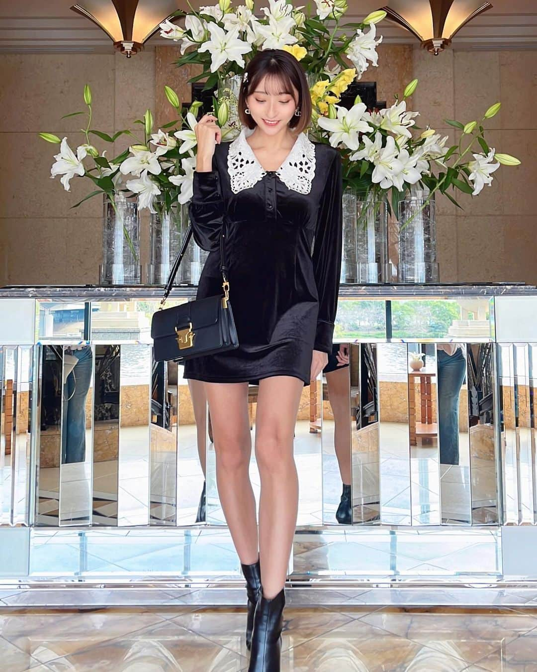 緒方咲さんのインスタグラム写真 - (緒方咲Instagram)「11月もよろしくね🫶💖  dress: @shopcider @shopcider_jp  bag: @charleskeith_jp @charleskeithofficial   #さきちぃコーデ   #cider #モノトーンコーデ #ブラックコーデ #垢抜け #韓国ファッション #ファッションコーデ #ファッション通販 #プチプラ #プチプラコーデ #大人かわいい #ootdshare #カジュアルファッション」11月1日 21時35分 - chaaansaki