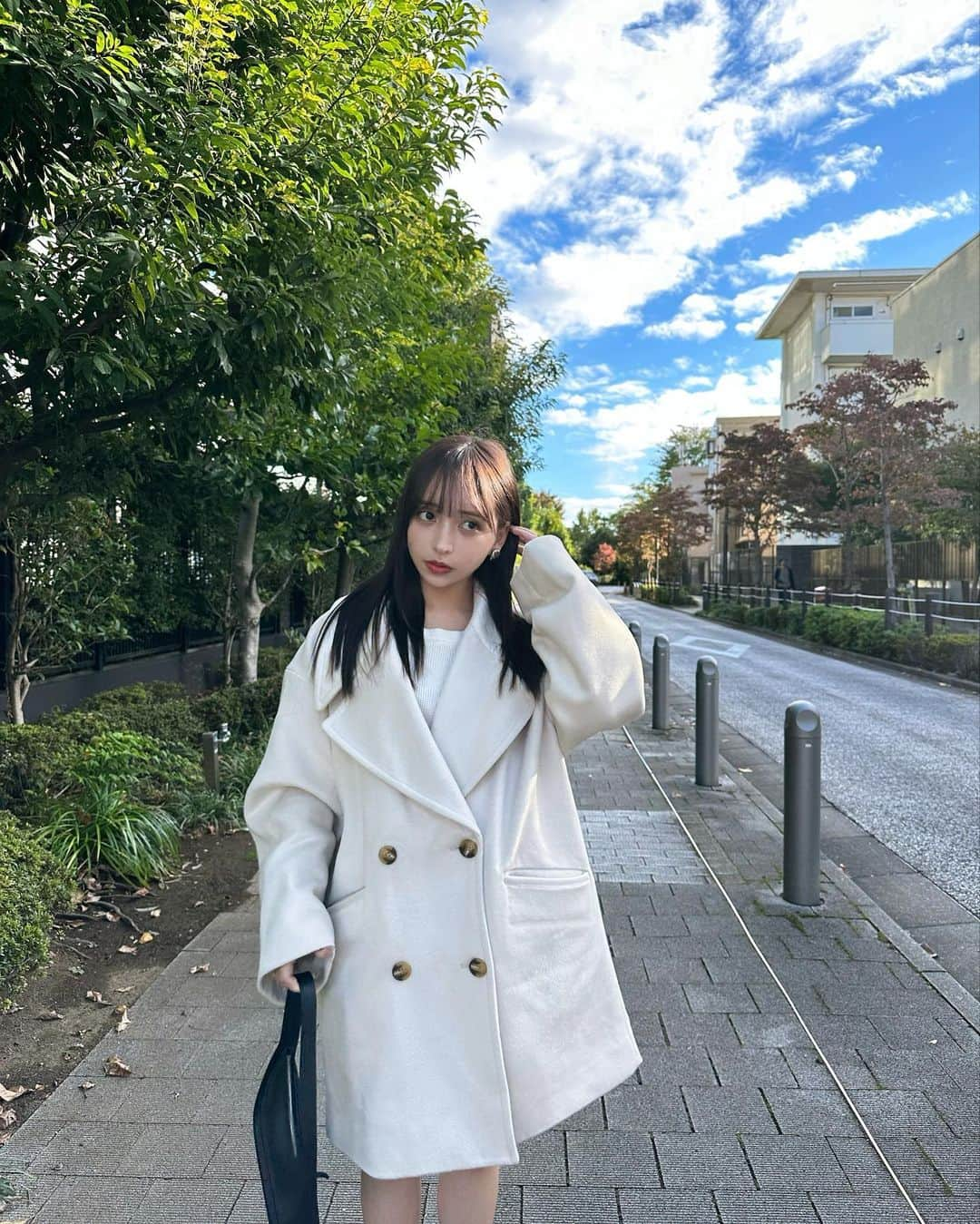 平尾優美花（ゆみちぃ）さんのインスタグラム写真 - (平尾優美花（ゆみちぃ）Instagram)「@n_with_official のコートおろしました🫶🏻 可愛いらしさとお洒落さの、のんちゃんのこだわりがつまったお洋服たち〜！ コートももちろん優勝だった🏅❤︎」11月1日 21時38分 - hirao_yumika