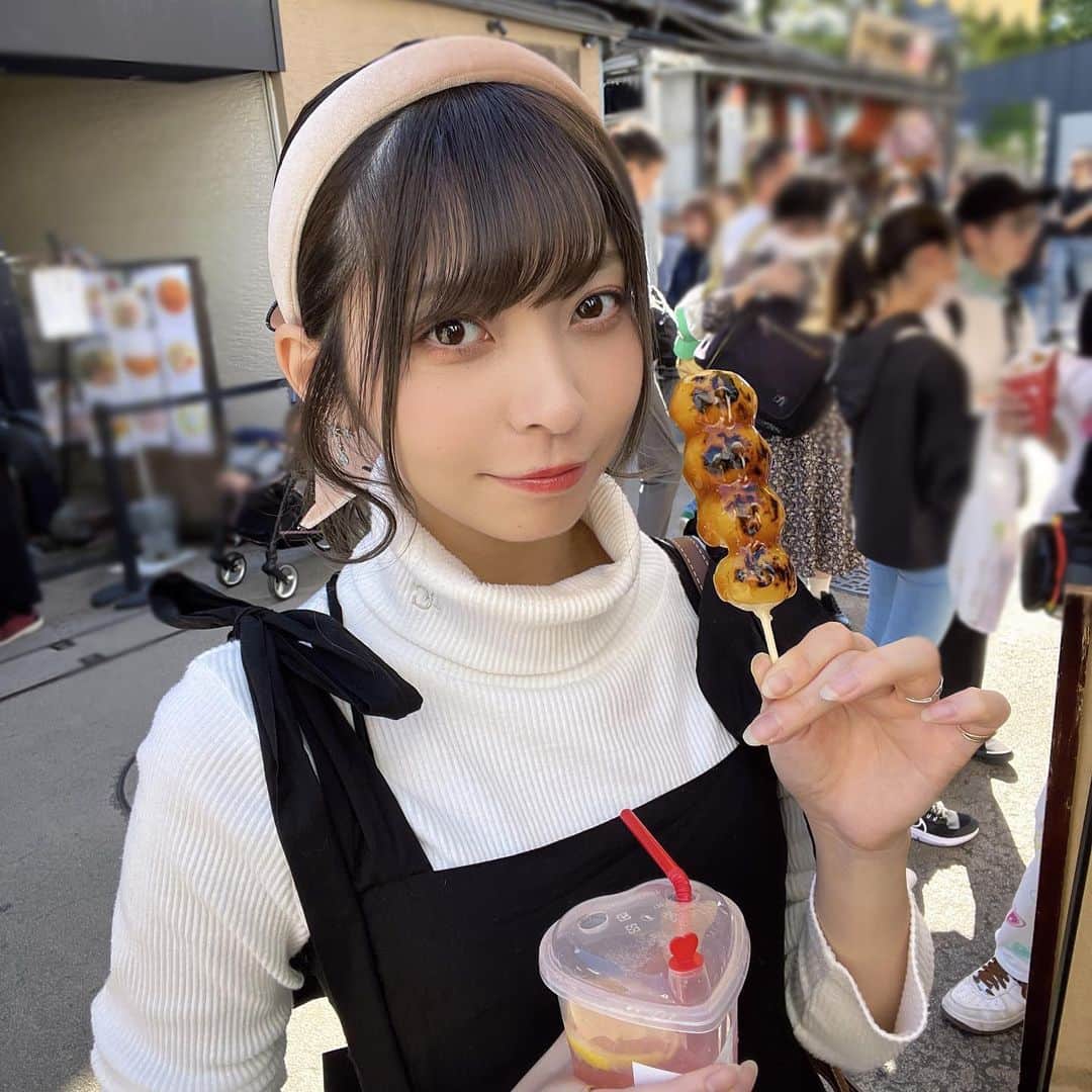 草場愛のインスタグラム：「花より団子🍡」