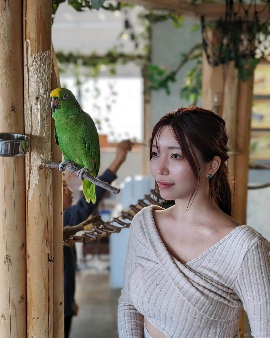 古河由衣さんのインスタグラム写真 - (古河由衣Instagram)「‪🦜‬とおねえさん。 アニミルお台場おすすめしてもらって行ったけど すごく癒された🥰」11月1日 21時41分 - furuyuistagram