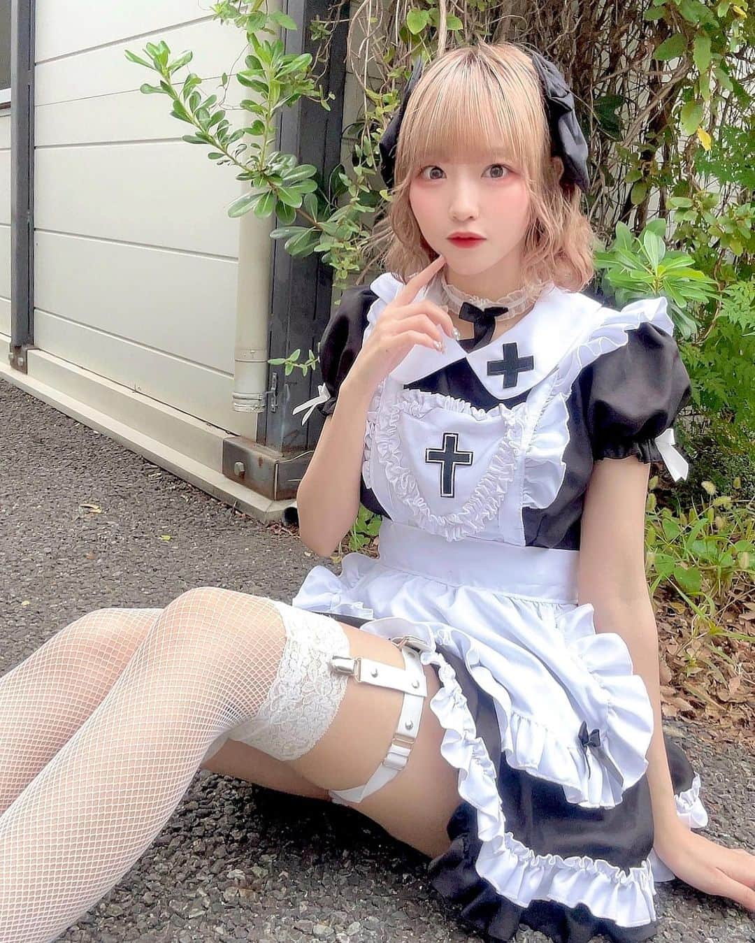 濱越さおりさんのインスタグラム写真 - (濱越さおりInstagram)「. メイドさんになりました🖤 ハロウィン第三弾ーっ！すき？」11月1日 21時45分 - hamakoshi_saori