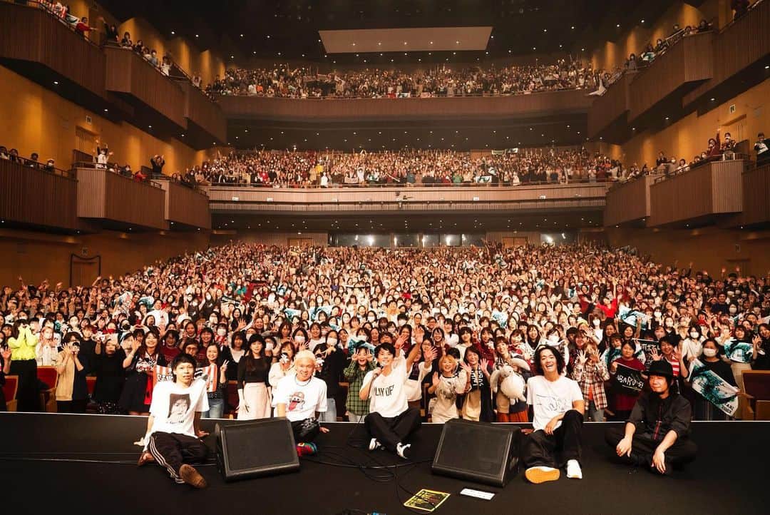 渋谷すばる（公式）さんのインスタグラム写真 - (渋谷すばる（公式）Instagram)「渋谷すばるライブツアー2023『ん』@ LINE CUBE SHIBUYA  最高やった。以上。  Keyboard 本間ドミノ  Drums 茂木左　  Guitar 大宮啓之   Base 安達貴史」11月1日 21時58分 - subaru.shibutani.official