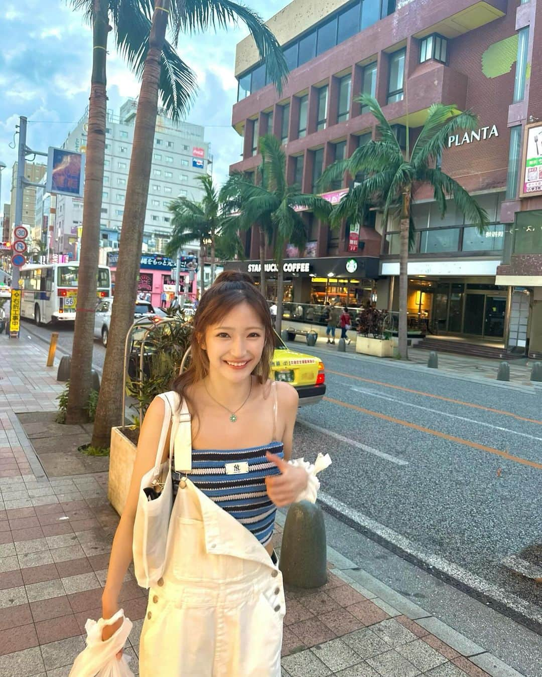 小川桜花のインスタグラム：「Summer memory :))    #小川桜花 #girls2 #沖縄 #okinawa」