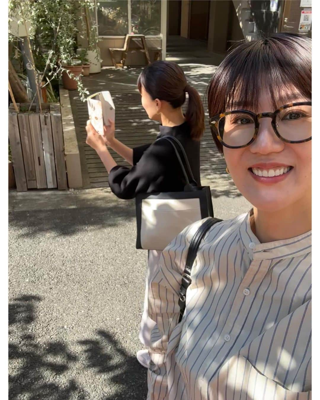 沙羅さんのインスタグラム写真 - (沙羅Instagram)「めぐちゃんと秋のお散歩🌿  #休日 #栗原恵 ちゃん #初デート💕 #まっすぐな人 #可愛い人 #正直な人 #気持ちのいい #穏やかな日でした☺️ #なぜか卓球🏓の話したw #楽しかったなぁ #ありがとうめぐちゃん✨」11月1日 22時00分 - sarapika128