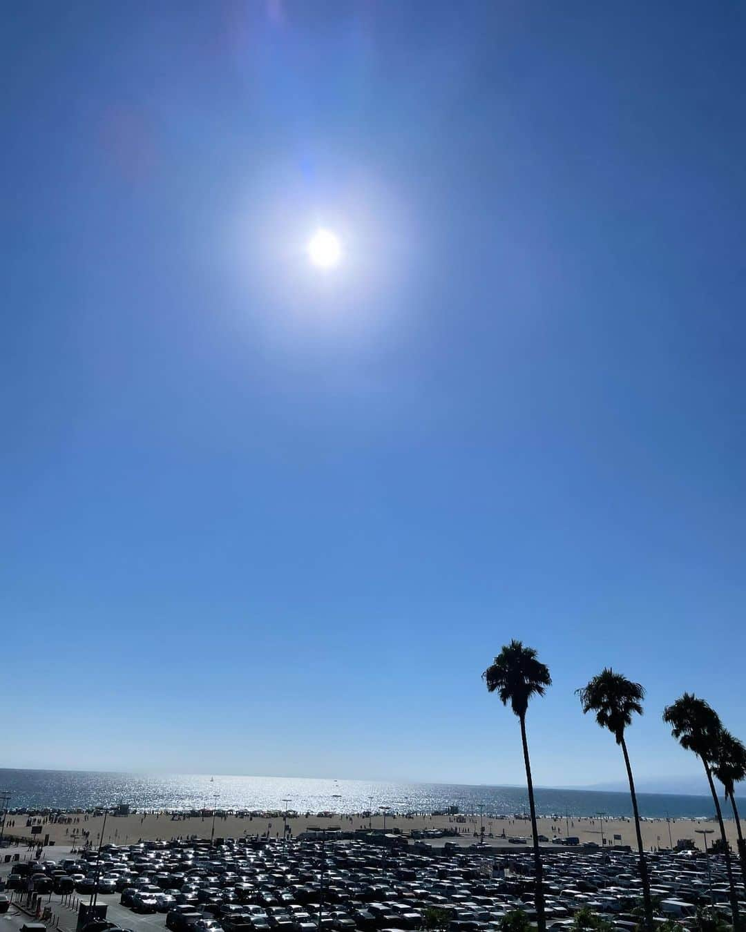 片山萌美さんのインスタグラム写真 - (片山萌美Instagram)「🎡  色々な映画で観て 憧れていた Santa Monica Pier🎡  行けて嬉しい...!!!!  #losangeles #santamonica #santamonicapier #過去pic #moemikatayama」11月1日 22時20分 - moet_mi