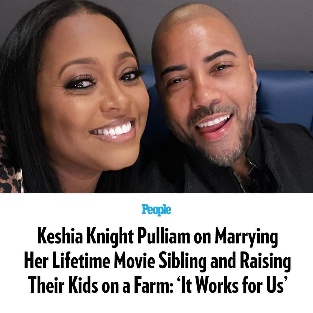 People Magazineさんのインスタグラム写真 - (People MagazineInstagram)「Keshia Knight Pulliam, who first rose to fame in the '80s as young Rudy Huxtable on "The Cosby Show," is opening up about living off the grid with husband Brad James, who she fell for while they were playing brother and sister on a Lifetime movie. “I have been in the business my entire life, spanning over 40 years,” she says, “but I’ve also had my own private life away from it, and I appreciate that.” For the full story, tap the link in bio. | 📷: Keshia Knight Pulliam/Instagram」11月1日 22時30分 - people
