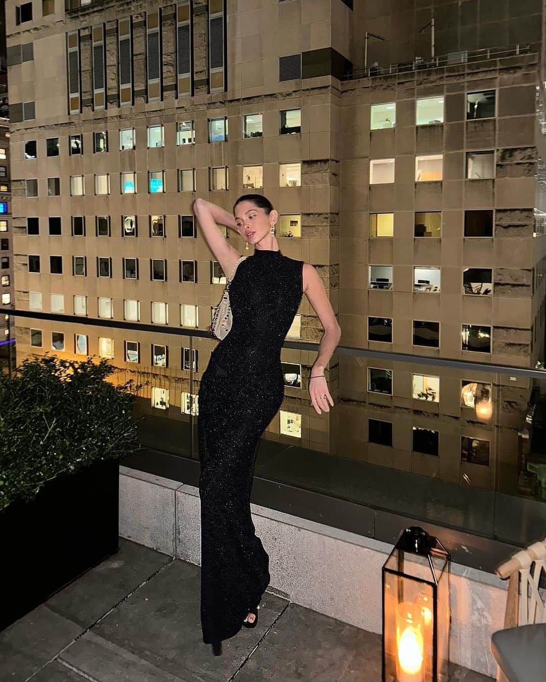 ギーザ・ラガースさんのインスタグラム写真 - (ギーザ・ラガースInstagram)「Last night celebrating @alicevancal and @bergdorfs 🌌」11月1日 23時07分 - gizawiza