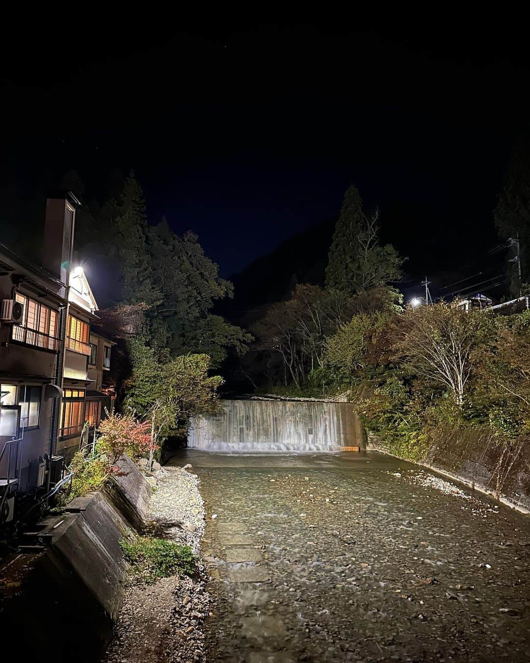 関太のインスタグラム：「群馬県。中之条町にあります四万温泉。 観光大使なもので、よろしければいらっしゃってください。」