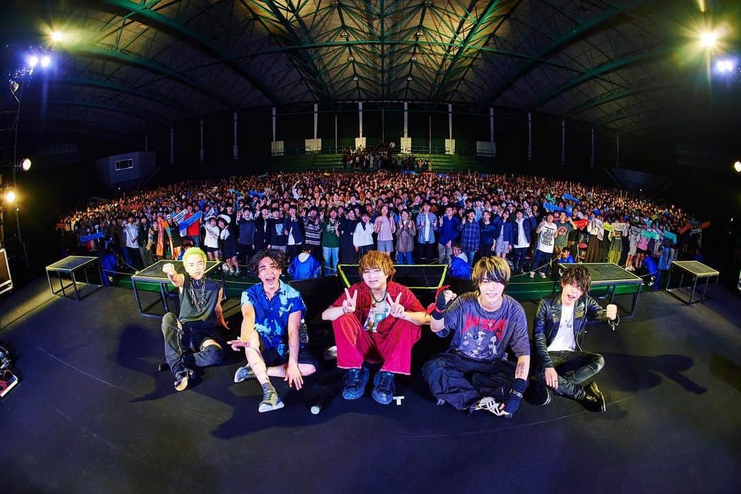 圭吾さんのインスタグラム写真 - (圭吾Instagram)「東海大学学園祭 ありがとう！！！ キャーキャーとウォーウォーのバランスが最高やった👌笑」11月1日 23時10分 - keigoxnovelbright