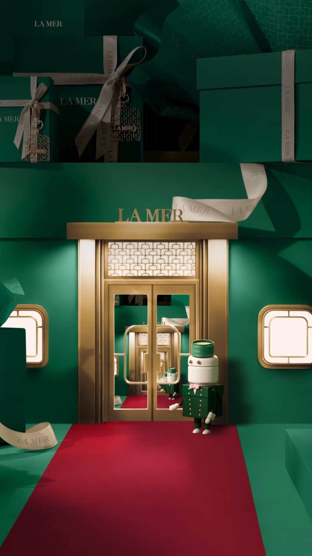 ドゥラメールのインスタグラム：「Divine Delights.  Now ready to be explored, enter the Atelier of Wonder and discover endlessly divine delights.  Shop Now. #LaMer #LaMerSkincare #LoveLaMer」