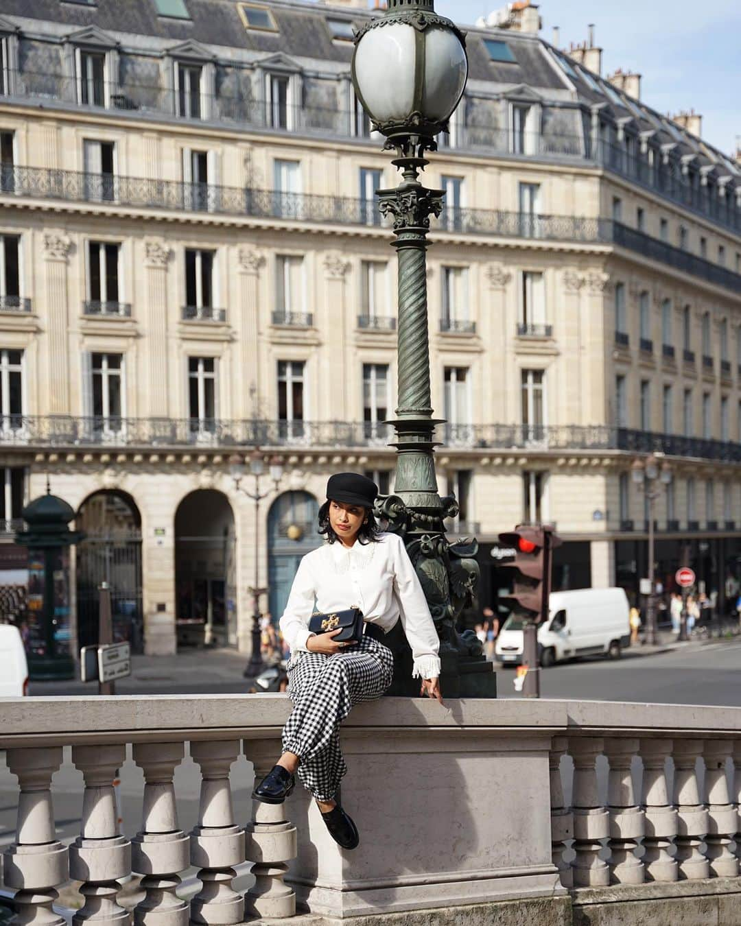 島野ミキさんのインスタグラム写真 - (島野ミキInstagram)「・  fashion coordinate in Paris,  bag… @toryburch  bottom&tops… @achic_official   #parisfashion#parisfashionweek#コーデ#coordinate#ootd#fashion #パリコーデ#パリ#パリ旅行#フランス#フランス旅行#France#paris#旅行#海外旅行#travel#traveler#海外#ヨーロッパ#ヨーロッパ旅行#ヨーロッパの街並み#オペラ座#operahouse」11月2日 9時15分 - miki_shimano