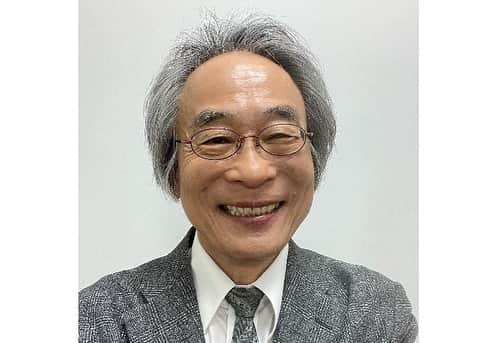 富士フイルム for フォトグラファーさんのインスタグラム写真 - (富士フイルム for フォトグラファーInstagram)「📸 FUJIFILMオンラインセミナー  【開催概要】 日時：2023年11月29日(水) 13:00-15:00（15分前から参加可能） ※Zoomによるオンライン配信 参加料金：無料  【タイトル】 子どもの写真を飾ると自己肯定感を高めるアイテムに！？ ～ニューボーン・キッズ写真販売の驚きの効果～ 講師：教育評論家 親野智可等(おやのちから)氏 (@oyanochikara)  11月のオンラインセミナーは、 写真を飾る・アルバムに残すことが、子どもの自己肯定感の向上に貢献！？ 飾ってほめる「ほめ写」と写真商品の販売メリットについてご紹介します💡  「ほめ写」とは子どもの写真プリントを家の中に飾り、それを見ながらほめてあげることで子どもの自己肯定感を高めようという、新しい子育て習慣です🌈 撮影した画像データをカタチにしていく事がお客様の役に立つ事につながります✨ データ販売だけにとどめておくのはもったいない！ 写真パネルやアルバムにして、お客様へお届けしませんか😊？  本セミナーでは、ほめ写プロジェクトリーダーとしてご活動中の教育評論家・親野智可等氏(@oyanochikara)を講師におむかえし、「ほめ写」実験の実証と、写真の効果的な飾り方のご紹介、お客様への商品提案時に役立つトークなどをお届けします👏  ・接客の中でお客様になかなかプリント商品の魅力を伝えきれない ・お客様にプリント商品をおすすめしたいけど「データだけでいい」と言われてしまう  などのお悩みをお持ちの方にぜひ視聴いただきたい内容になっています。 ---------------------------------------------------- ご参加のお申込みは当アカウントのホーム画面からオフィシャルサイトにお進みください🔻 @fujifilm_imaging_jp  右上にある「セミナー申込」をクリックすると申込フォーム画面になりますので、ご入力をお願いいたします✏️ 受付完了しましたら、Zoomセミナー参加用URLを返信いたします📩  皆様のご参加お待ちしております！  #富士フイルム #オンラインセミナー」11月2日 9時54分 - fujifilm_imaging_jp
