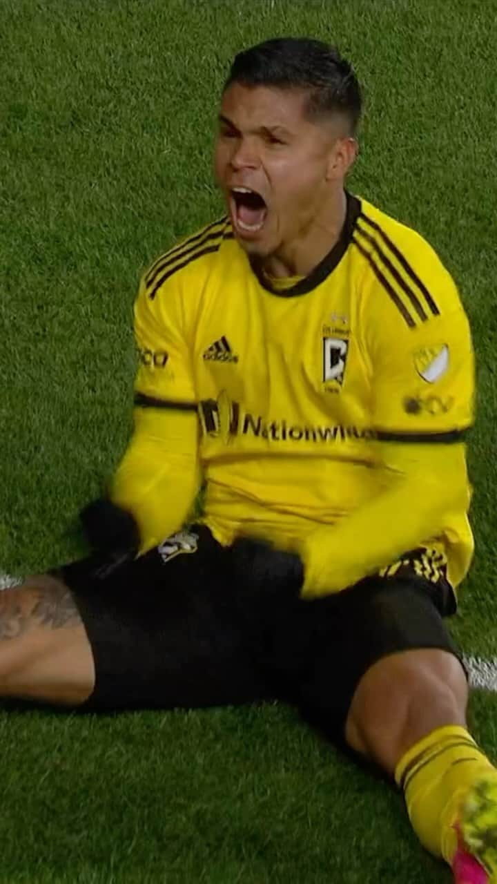 Major League Soccerのインスタグラム：「Who else?! Cucho has 11 goals in 9 games. 🔥  @columbuscrew // @audi MLS Cup Playoffs」