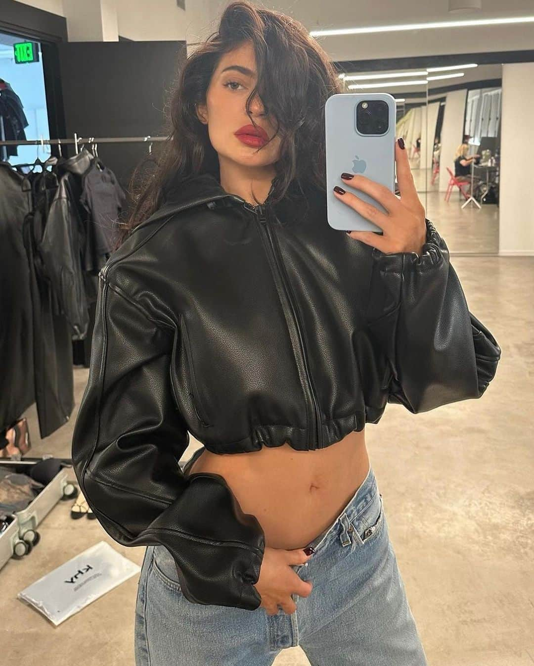 クリス・ジェンナーさんのインスタグラム写真 - (クリス・ジェンナーInstagram)「Khy is here!!! Shop @kyliejenner’s first limited edition drop of amazing faux leather essentials and fabulous base layers now at KHY.COM」11月2日 1時07分 - krisjenner