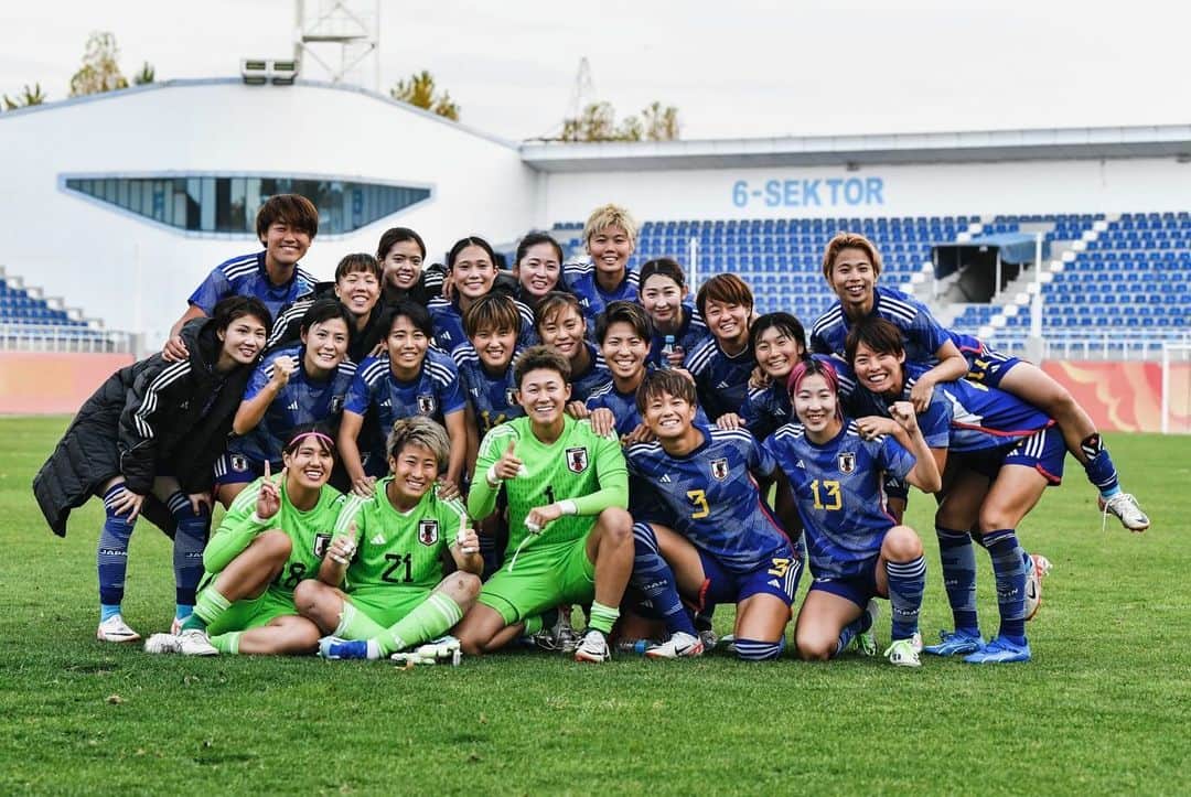 清家貴子のインスタグラム：「パリ五輪アジア２次予選 応援ありがとうございました！  パリへ向けて🇫🇷💪 ©︎JFA  #なでしこジャパン  #JFA」