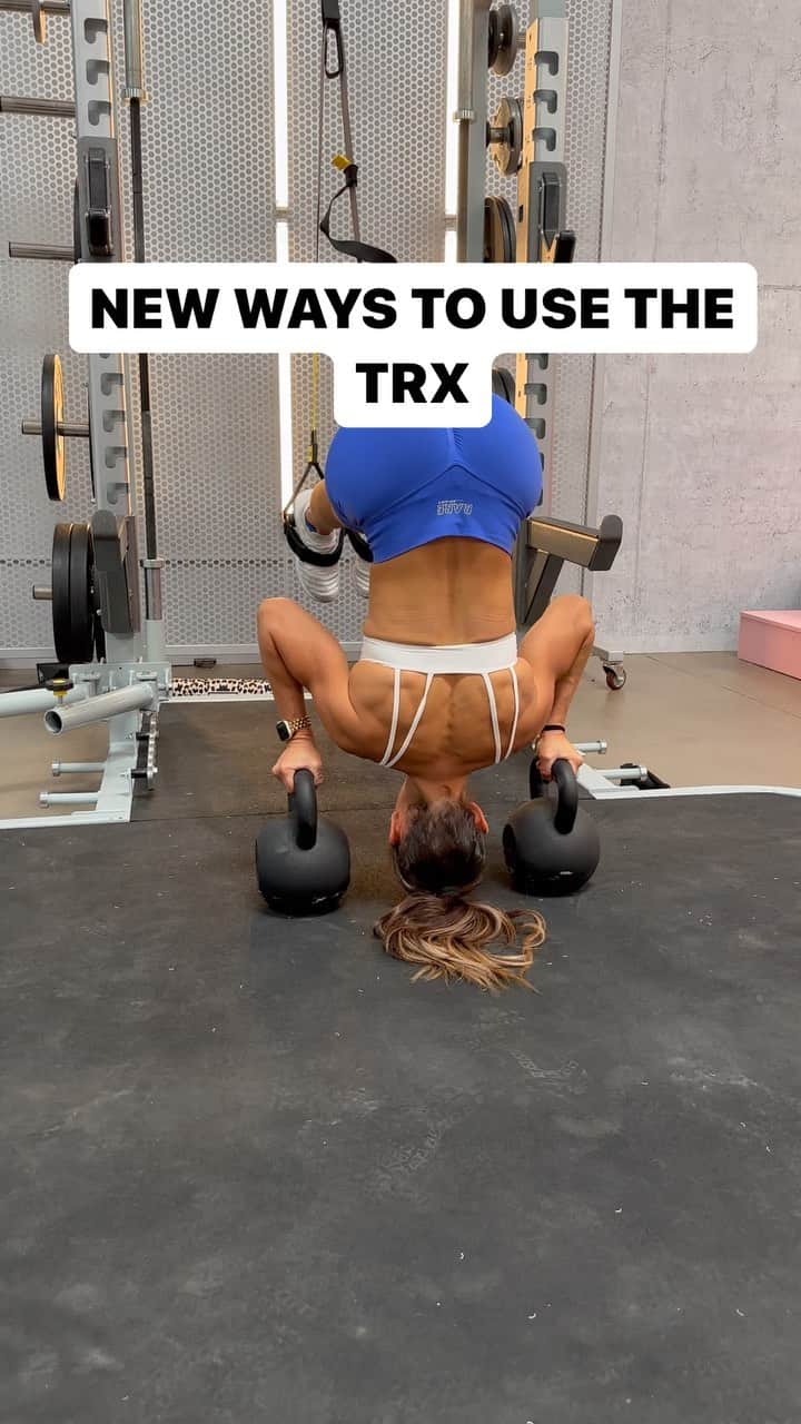 Alexia Clarkのインスタグラム：「If you love using a TRX these exercises are next level! They got EVERYTHING! Comment below if you want beginner alternatives!   www.Alexia-Clark.com   #trx #abs #upperbodyworkout」