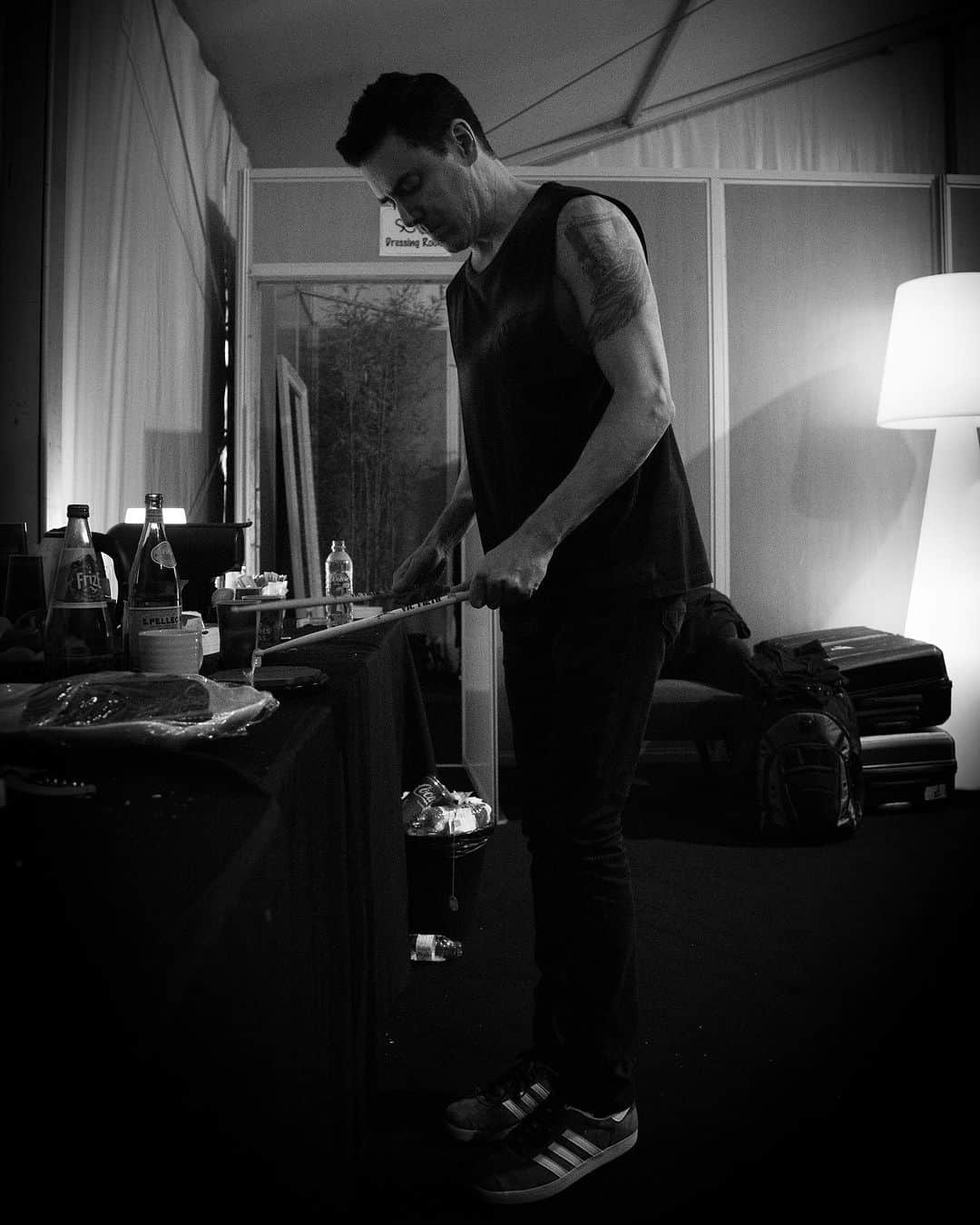 The Scriptのインスタグラム：「#throwback to warmups🥁🎶」