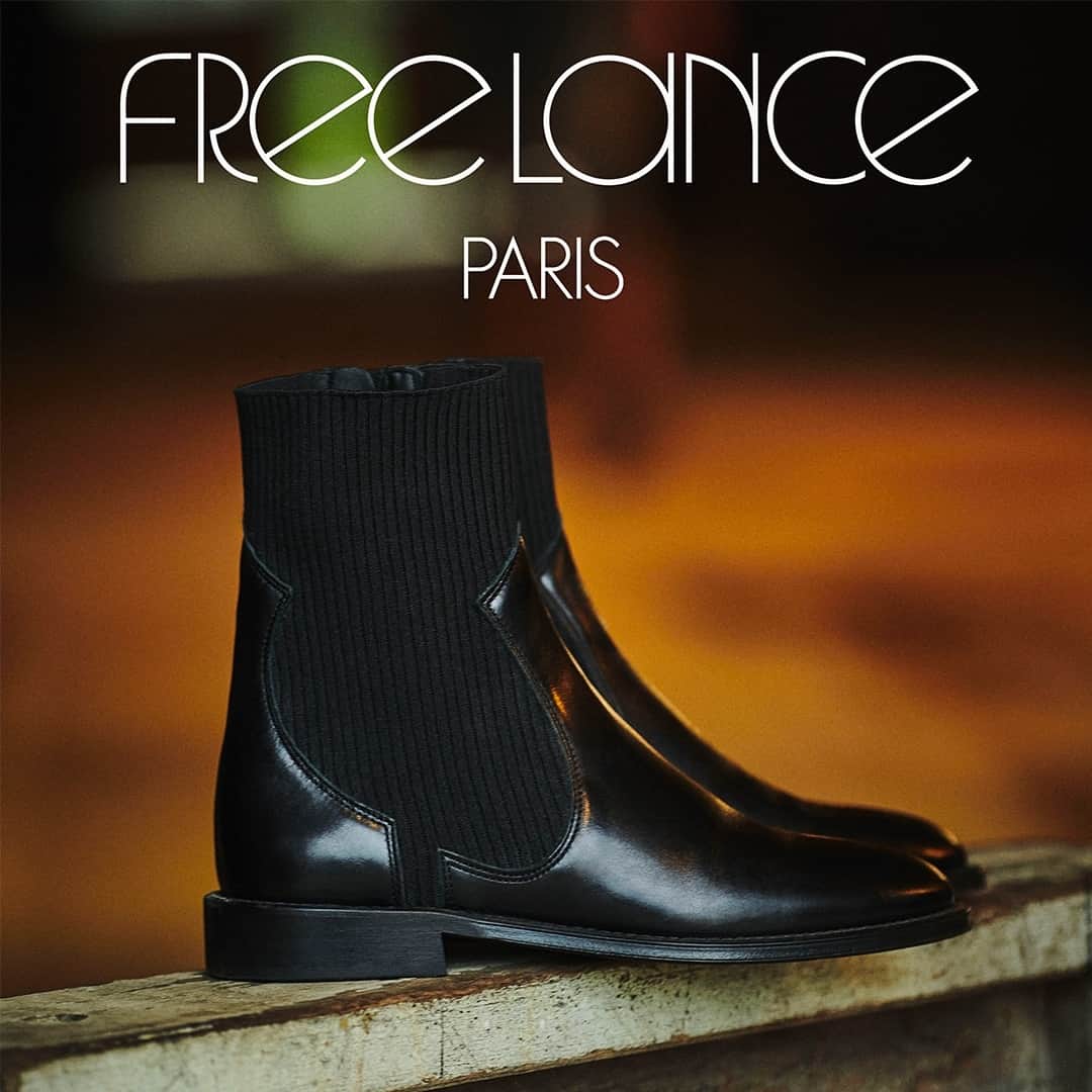 フリーランスのインスタグラム：「L'iconique HARRI, inspirée des bottines cavalières, vous offrira élégance et style.⁠ ⁠ The iconic HARRI, inspired by riding boots, offers elegance and style.⁠ ⁠ Collection available in stores #parisruedufour #cannes #lyon #lille #bordeaux #sainttropez #montpellier #toulouse #strasbourg #deauville #biarritz #aix #bruxelles #marseille #galerieslafayettehaussmann #printempshaussmann #lebonmarchérivegauche #printempsparlyII #printempslesterrassesduport #printempslille #printempsvélizyII #galerieslafayettelapartdieu #lasamaritaine⁠ ⁠ Photographer @boo_george_studio⁠ Location @haras_de_hus⁠ ⁠ #FreeLance #FW23collection #shoes #madeinfrance #newcollection #boots #ridingboots」