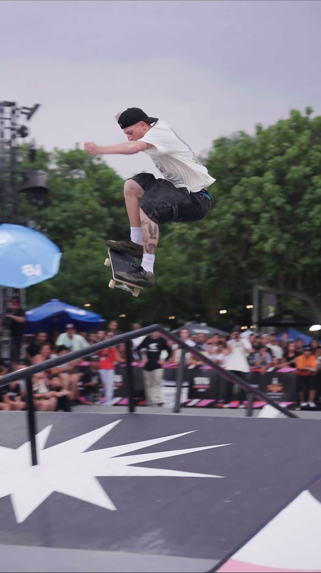 のインスタグラム：「Flashbacks💥 of the #StuOpenRio2023 🇧🇷. @skatetotalurbe  If you haven’t already, hit the link in bio to watch all the @skatetotalurbe contest action from this past weekend now showing on TheBerrics.com #skateboardingisfun #berrics #stuopen2023   Filmed: 🎥 @harrisoates」