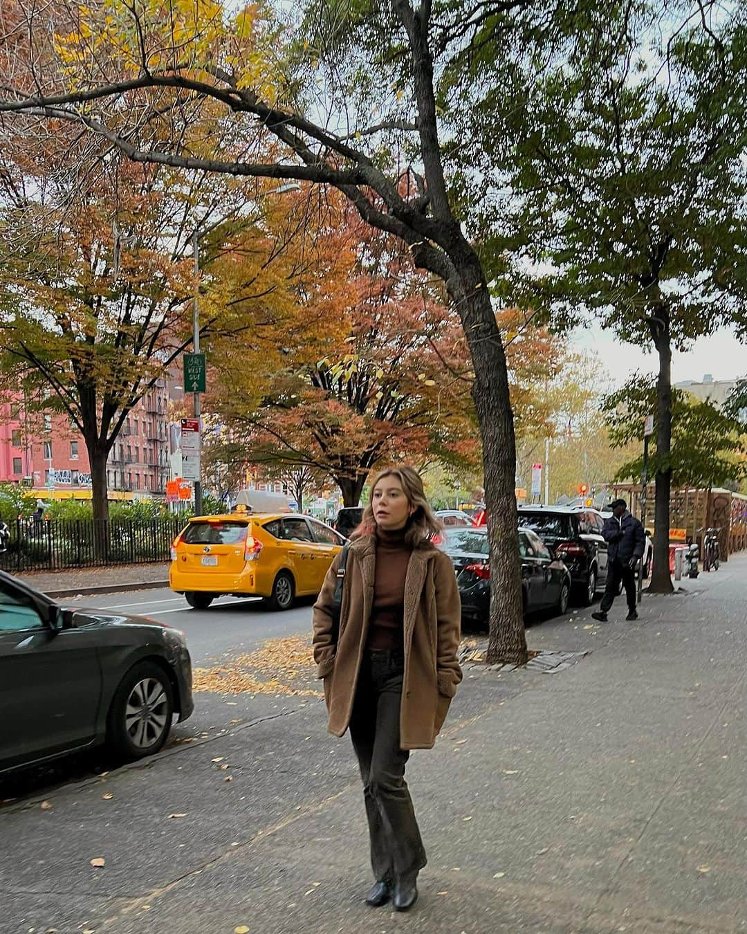 G・ハネリウスさんのインスタグラム写真 - (G・ハネリウスInstagram)「🧸🤎🍂」11月2日 3時18分 - ghannelius