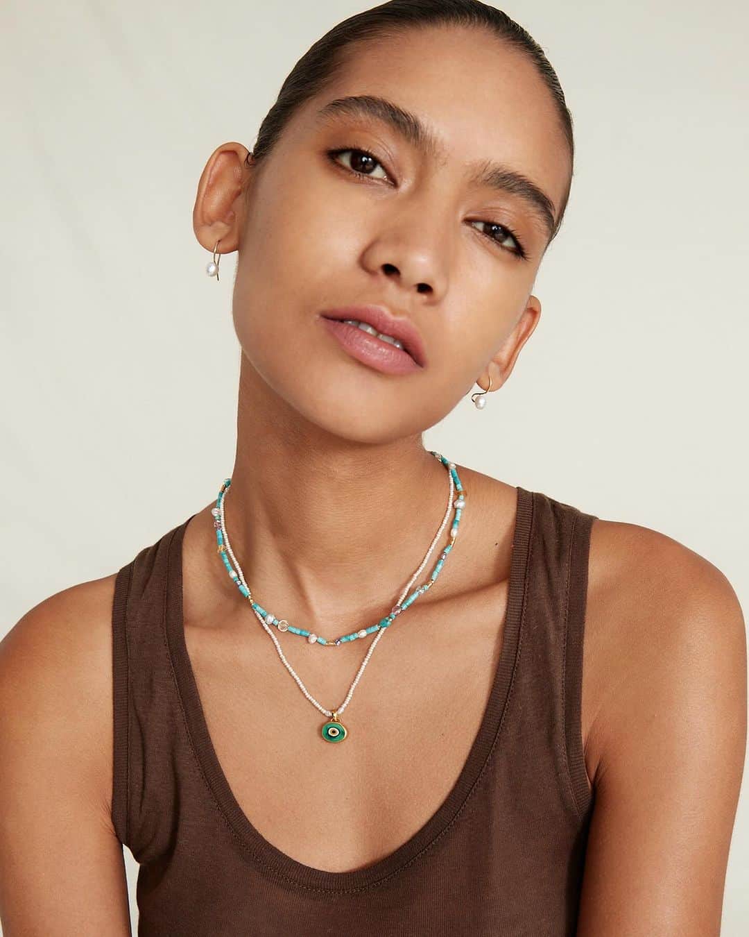 チャンルーのインスタグラム：「The Layering Studio is back with all new jewelry sets for Holiday! Discover new pairings of best selling designs hand picked by us 🎁」