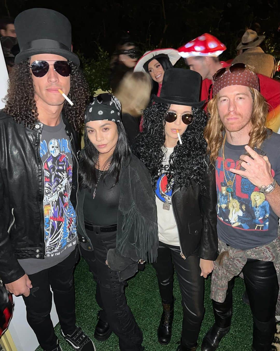 ショーン・ホワイトさんのインスタグラム写真 - (ショーン・ホワイトInstagram)「Happy Halloween from Paradise City」11月2日 3時30分 - shaunwhite