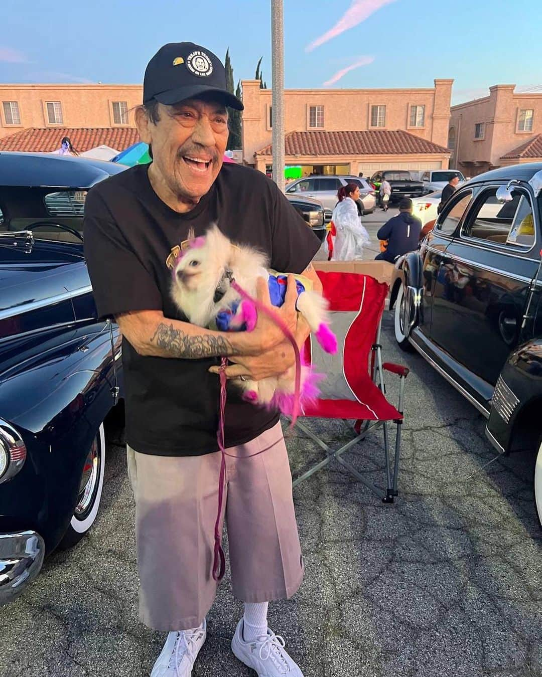 ダニー・トレホさんのインスタグラム写真 - (ダニー・トレホInstagram)「We had a great Halloween in the San Fernando Valley!  #halloween #dannytrejo #machete」11月2日 3時57分 - officialdannytrejo