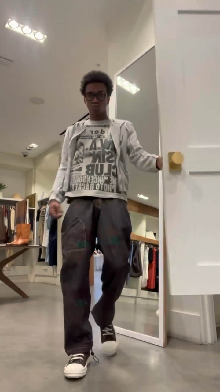 Fred Segalのインスタグラム：「Shop the latest in men’s with our Fred Segal Sunset team.」