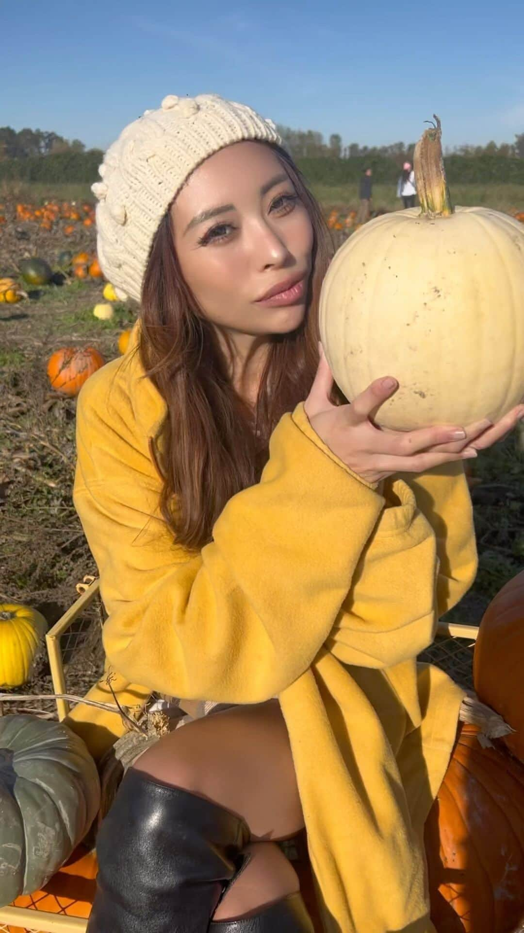 satoprimoのインスタグラム：「🎃pumpkin patch🎃  #happyhalloween #pumpkinpatch #halloween」