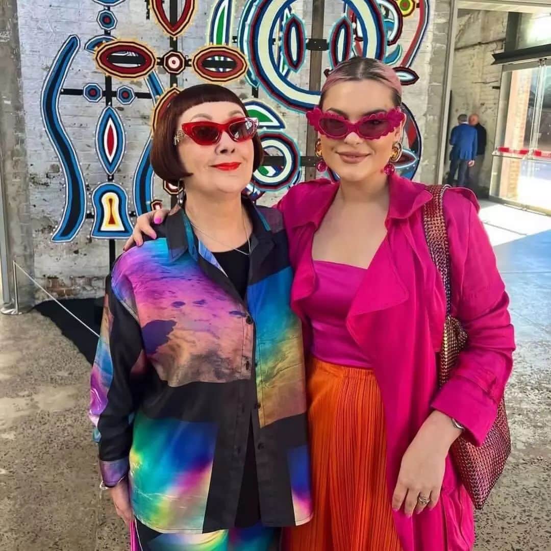 アルファ60のインスタグラム：「TIM HILLIER X ALPHA60 Collab at Sydney Contemporary Art Fair.  @dianajaquillard  @lianadelcray」