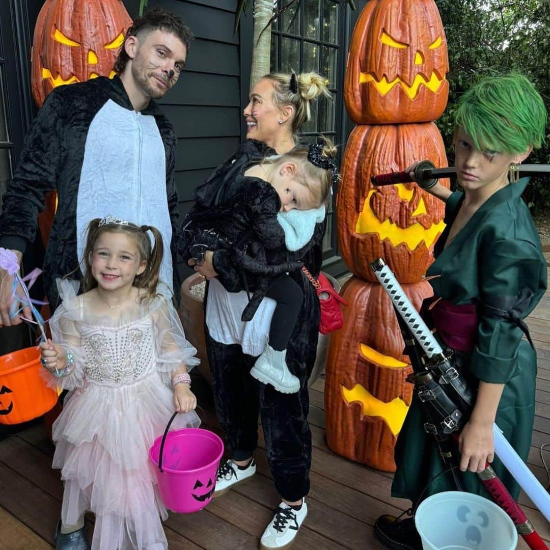 People Magazineさんのインスタグラム写真 - (People MagazineInstagram)「Halloween got a whole lot cuter with these celebrity kids costumes! 🎃 | 📷: Instagram, Getty」11月2日 5時14分 - people