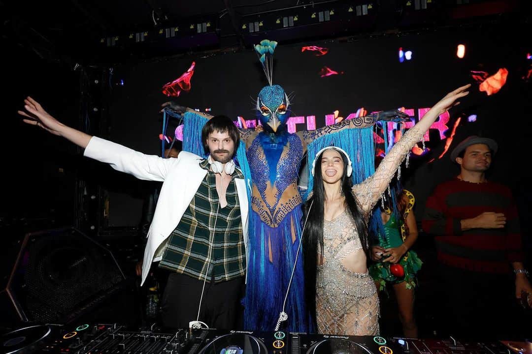 ハイディ・クルムのインスタグラム：「@sofitukker you kept us dancing through the night. Love youuuu @sophiehawleyweld YOU LOOKED 🔥🔥🔥  #HeidiHalloween2023」
