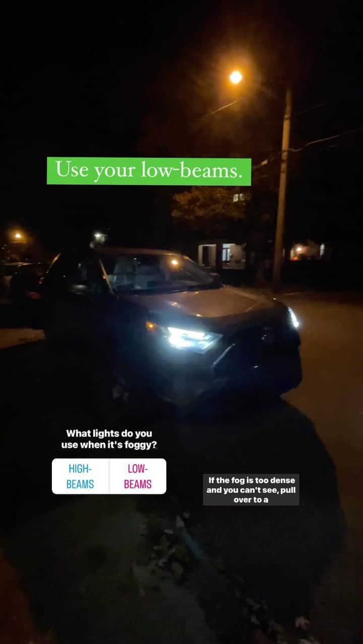 ネーブ・キャンベルのインスタグラム：「Next time you hit the road and run into fog, follow these tips for using your high-beams. #DrivingTips #LearnToDrive #DrivingSafety #SafetyTips #RoadTrip」