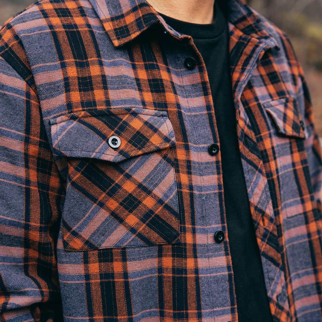 Poler Outdoor Stuffのインスタグラム：「Nothing says camp vibes like a classic flannel. The ‘Halifax’ flannel is available in-store. #campvibes」