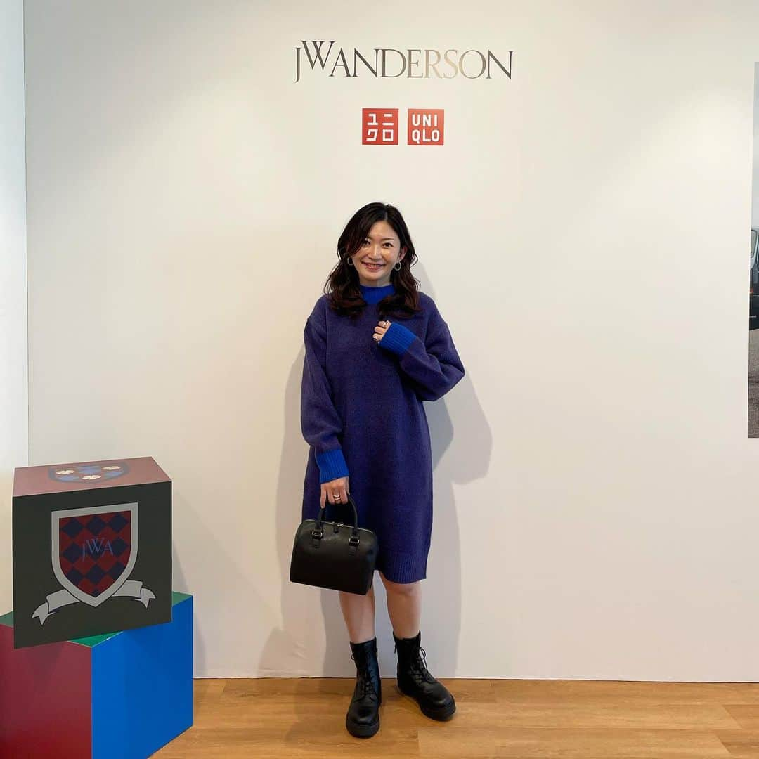 ayakonbubuさんのインスタグラム写真 - (ayakonbubuInstagram)「「2023FW UNIQLO and JW ANDERSON」  ワンピースは２種類  1枚目の#リブニットワンピース すんごい着心地楽‼️長さもあるのが助かる🥰 袖にラメの糸が使われてて　デザイン可愛いよ❤️  サイズM着用  2枚目に着たのは　カラーミックスハイネックワンピース  ３種類の糸が使われてて　色合いが綺麗だよ💕  このセーターの方人気みたい🩷クロップド丈で可愛いよ🙌  靴下が今回1番人気💓 カタツムリ🐌 羊🐏 リス🐿️ イギリスによくいるものを使ったみたいだよ✨  チラ見せ可愛いよね❤️私的にはカタツムリ🐌可愛いけど　どうかな🥴  ショート丈のダッフルも使いやすそうだった🩷  最近は　ハード系で大黒摩季 今回のニットワンピースで　壇蜜  私の目指す？？系統？？？😂😂😂😂  PR  @uniqlo_jp   #ユニクロ#UNIQLO#uniqlojwanderson  #プチプラ#プチプラファッション#大人コーデ #大人カジュアルコーデ #ユニクロ購入品#ユニクロコーデ#ユニクロ新作#ユニクロきれいめ部 #きれいめカジュアル #きれいめファッション  #uniqloコーデ#40代コーデ#40代ファッション #uniqloginza#ユニジョ#骨格ストレート#綺麗めコーデ #アラフォー#アラフォーママ #ユニクロ購入品 #体型カバーコーデ#プチプラ高見えコーデ#骨スト#uniqlo2023fw  #骨ストコーデ   @uniqlo_with」11月2日 7時47分 - ayakonbubu