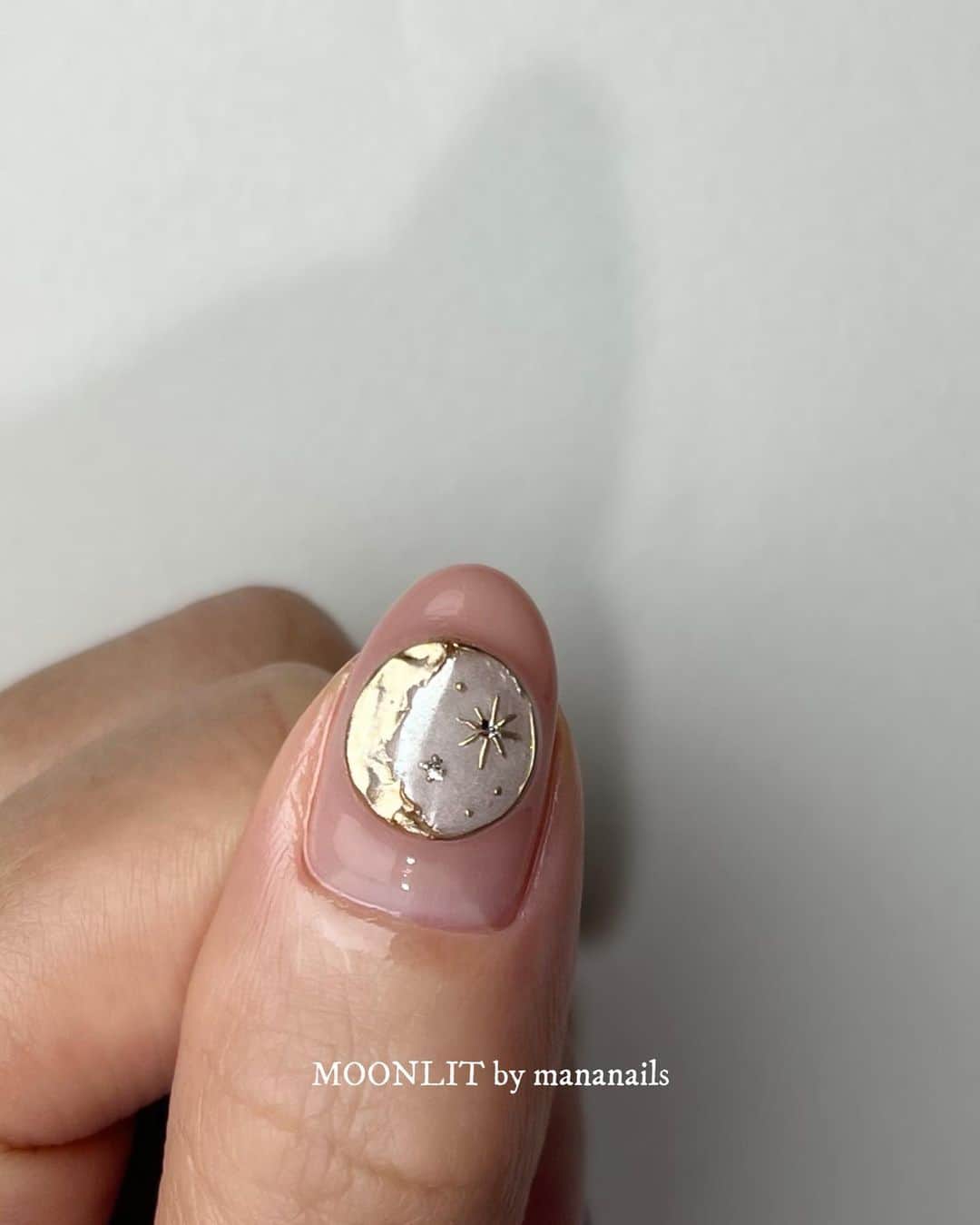 mananailsのインスタグラム：「🌖💫」