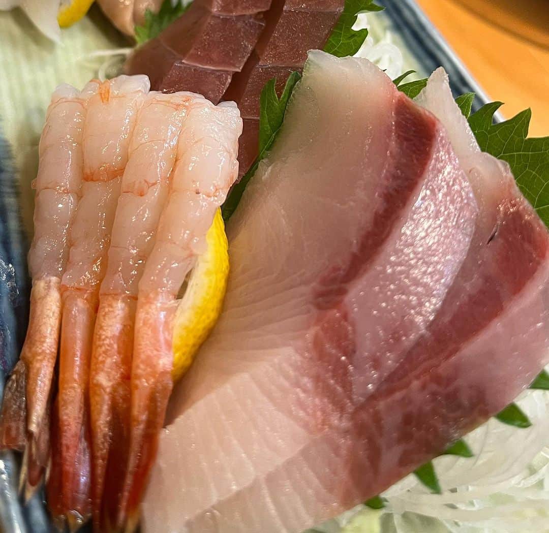 藤田琢己のインスタグラム：「SA-SHIMI SHIMI YALL!!」