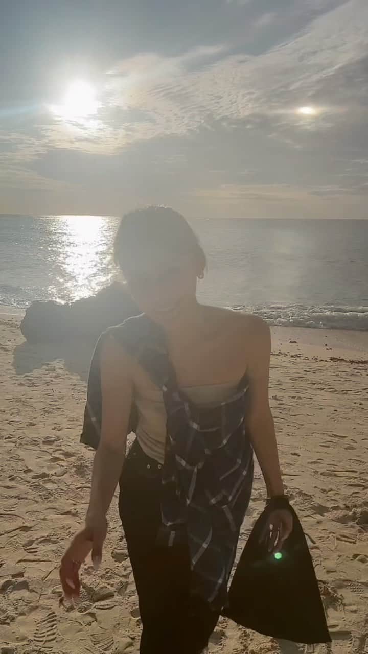 南條有香のインスタグラム：「ゆっくーり宮古島で過ごしたかったのが実現できて幸せ🏝️❤︎ 人も景色も海もご飯も全て最高でした♡  #沖縄旅行#宮古島旅行」