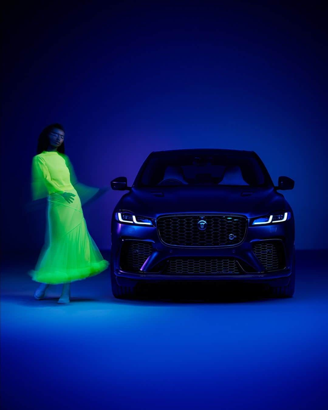 Jaguarさんのインスタグラム写真 - (JaguarInstagram)「ON ALL CYLINDERS • 5.0 LITRE V8 • F-PACE SVR 575 EDITION」11月2日 18時10分 - jaguar