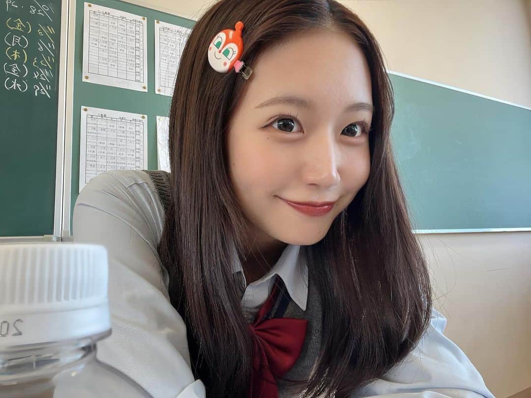 のインスタグラム：「🏫♡」