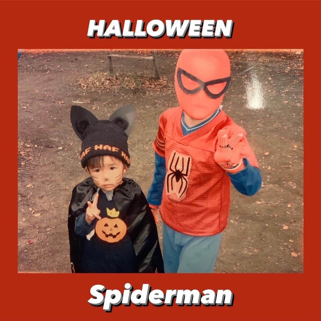 岡田和樹のインスタグラム：「HALLOWEENは過ぎてしまいましたが 私が小学生の頃の仮装です☺️  11/3.10の金曜ロードショーは スパイダーマン尽くしです！！🕷  昔からスパイダーマン好きの私も楽しみにしていました😁  皆さんも是非ー！  #ハロウィン  #仮装  #スパイダーマン  #秋  #halloween  #spiderman  #autumn  #marvel  #右が私です  #左は弟です」