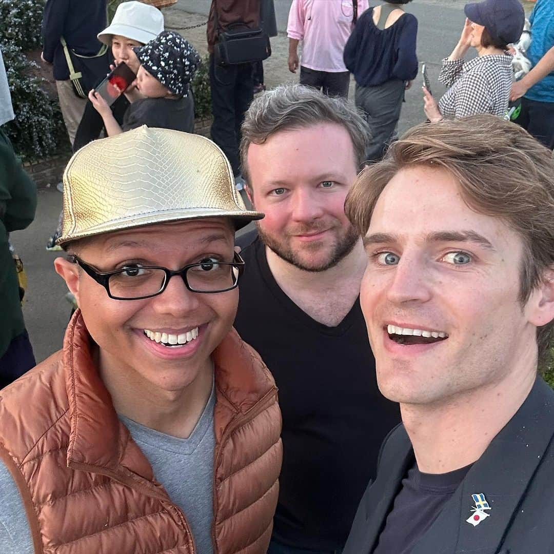 Anton Wormannさんのインスタグラム写真 - (Anton WormannInstagram)「Made some awesome friends in Chiba today – Bad Luck Brian, Tay Zonday, Kabosu & the DOGE meme founder John Monarch, all celebrating Kabosu’s 18th birthday! 🎊Thanks for the invite & for the interest in my book 📚 see you all at VidCon!  #DOGE #badluckbrian #dogeday #TayZonday #meme #Antoninjapan #freehousesinjapan」11月2日 18時45分 - antonwormann