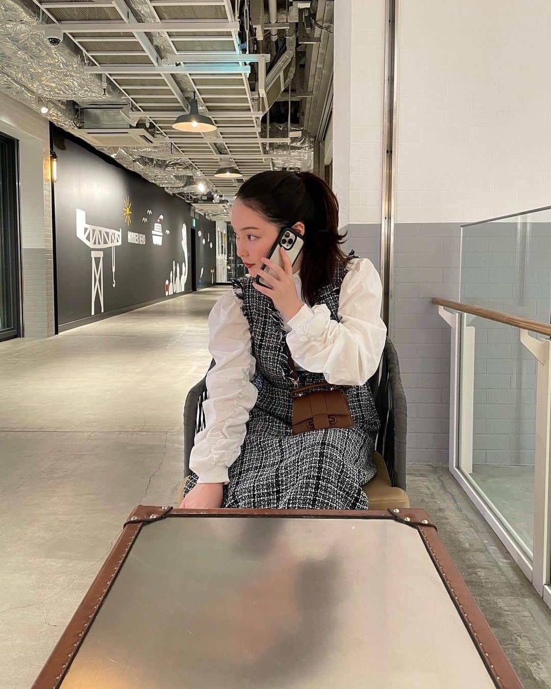 minari_224のインスタグラム：「🤍 久しぶりになっちゃんとランチ🍽🤎 テラスが気持ちいい季節に会えて嬉しい〜☺️🫶🏻🌼 #代官山 #GARDENHOUSECRAFTS #ガーデンハウスクラフツ   🌸 ワンピース：20928749 シャツ：11069315 帽子：22212657 バッグ：22496403 🏷クーポンコード【BFPJP324】 〜2023年12月末まで お買い上げ金額1～5,999円15%OFF、6,000円以上20%OFF #SHEIN #PR」