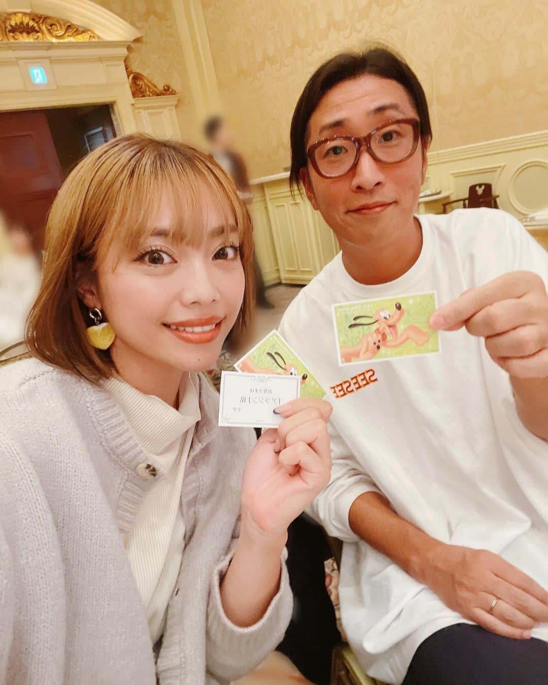 石川あんなさんのインスタグラム写真 - (石川あんなInstagram)「ディズニーシー🤍  マーメイドグループさんの総会・内定式に夫婦でお呼ばれしてきました🌟ミラコスタで総会なんて素敵すぎる企業！！ 有難うございました🫶  そしてシーを満喫してミラコスタ初泊まり！ お部屋かわいかった☺️☺️  朝食はブッフェ楽しんだよ🍽️  誕生日月に行けて良かった〜！！！」11月2日 18時50分 - anna_iskw